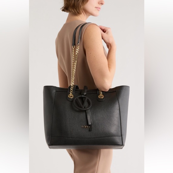 Valentino By Mario Valentino Handbags - 🎸VALENTINO BY MARIO VALENTINO 🎸🔥NWT🔥Sophie Medallion Leather Tote Bag